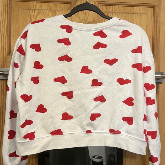White Cropped Sweatshirt with Red Hearts Design Sz M - Picture 4 of 5